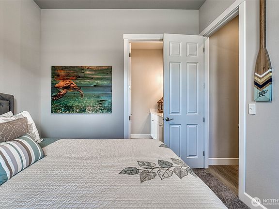 4th image of 6187 Marymere Road SW