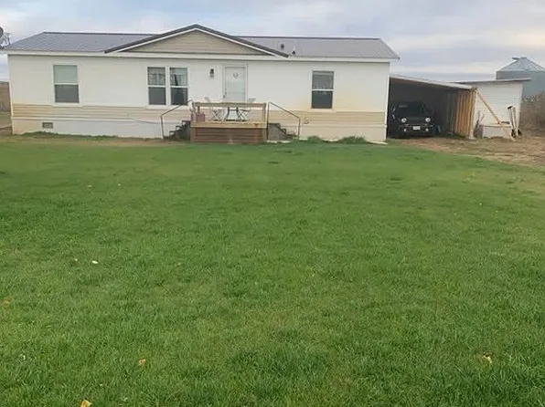 10045 151st Ave NW, Westby, ND 58845