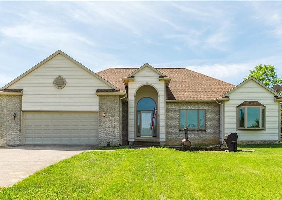 1st image of 571 Golden Willow Ct
