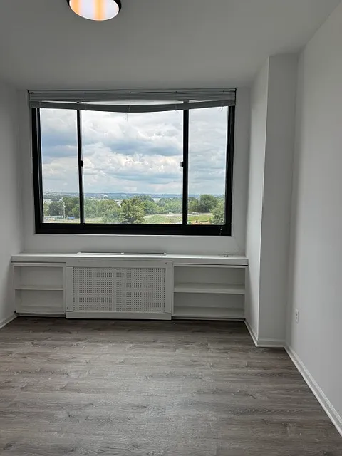 1 bed, 572 sqft, $1,975 — Photo 4