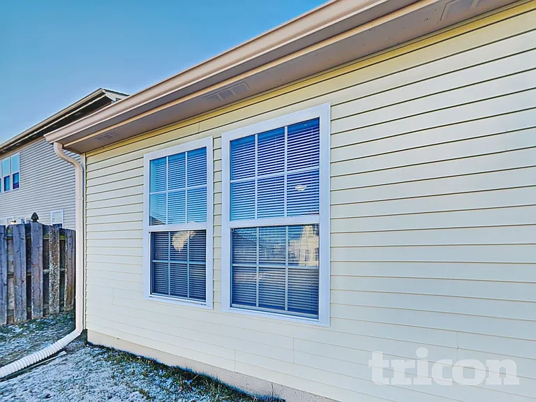 10428 Kensington Way — Photo 15