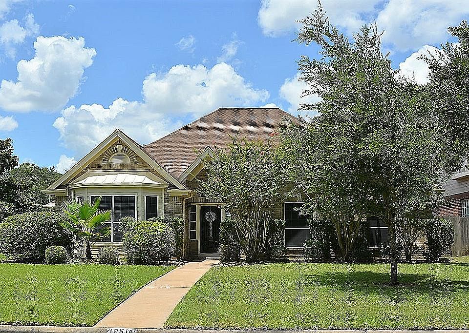 1st image of 19514 Mills Meadow Ln