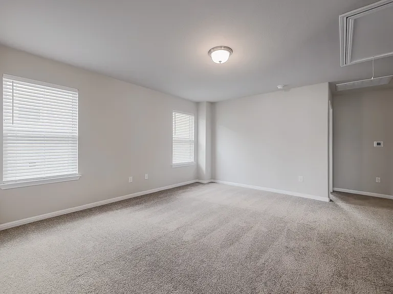 10702 Sentinel Dr — Photo 14