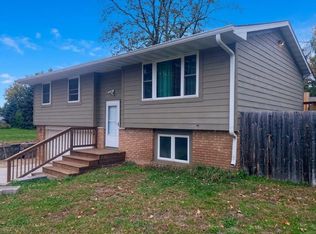 12520 Pineview Trl, Dayton, MN 55327
