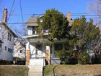 1628 Clarewood Ave photo 1