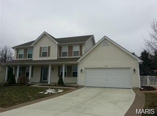 110 Emerald Isle Ln, Wentzville, MO 63385