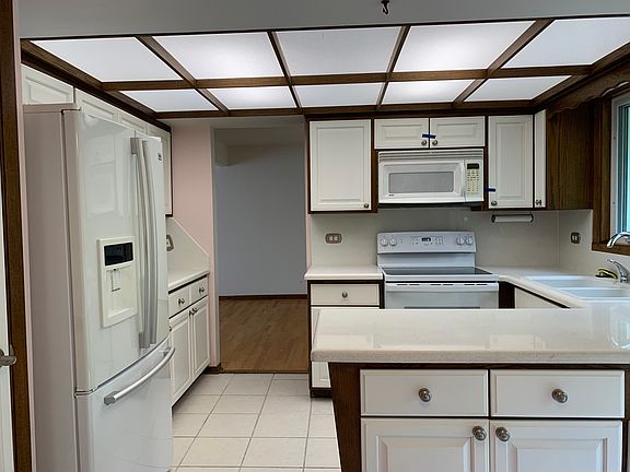 4th image of 14316 Maycliff Dr