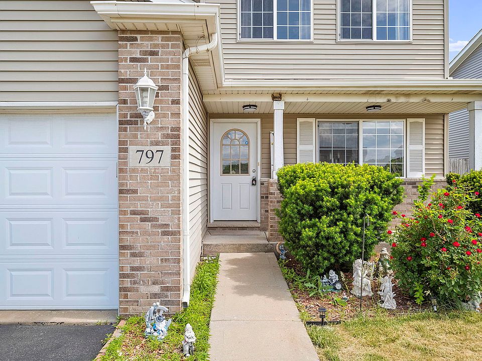 797 Kyle Ct, Braidwood, IL 60408 Zillow