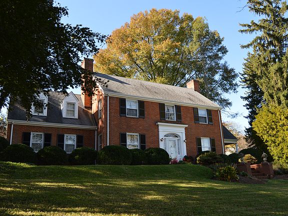 2nd image of 120 Peliso Ave