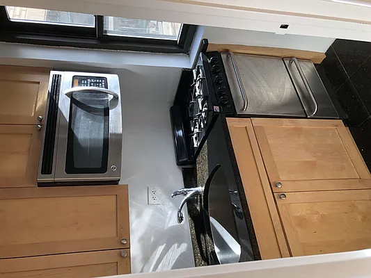 Rented by Real Estate Investors Group LLC | media 12