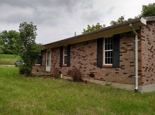 1840 Tapering Pointe Rd, Glencoe, KY 41046