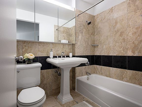 5th image of 400 Chambers St APT 24A