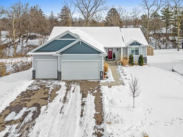7624 Brooklyn Park Dr, Brooklyn Park, MN 55444