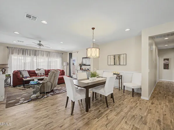 5721 E Leland Street, Mesa, AZ 85215