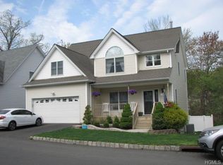 17 Sgt Ingram Ct, Pearl River, NY 10965