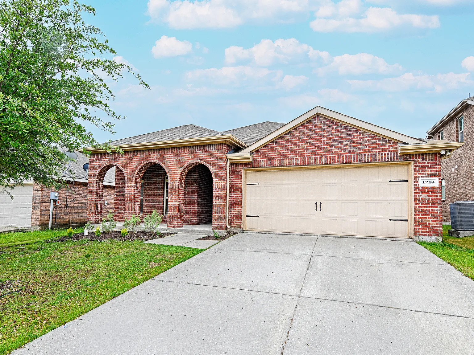 3 bed, 1691 sqft, $1,800 — Photo 3