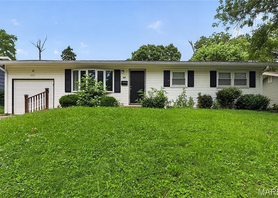 1st image of 1027 Renshaw Dr