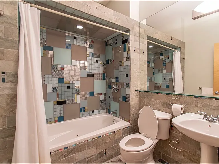 1128 Florence Ave #1E — Photo 16
