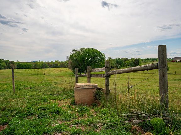 2nd image of 0 Tin Top Pl Lot 3