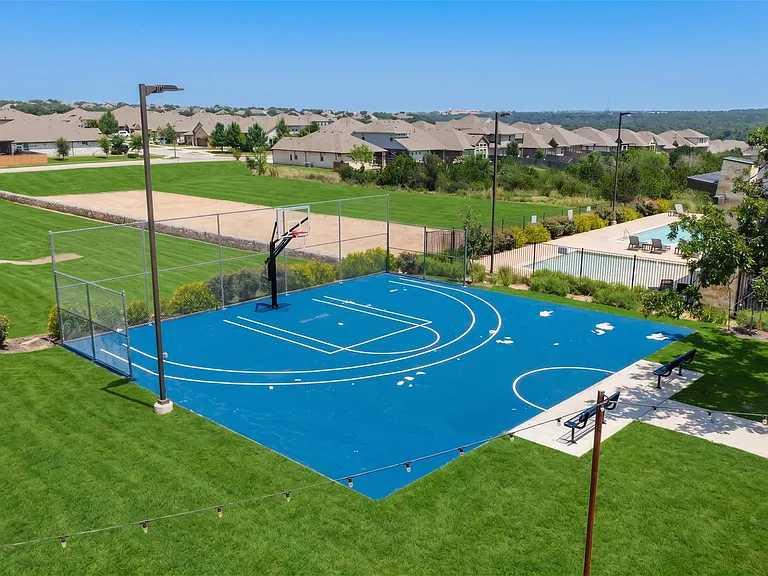 400 Pinnacle View Dr — Photo 39