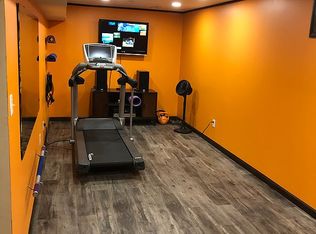 2963 N Farm Road 93, Springfield, MO 65802