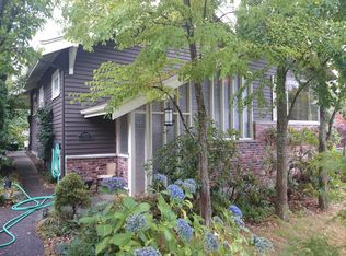 3915 SW Frontenac St, Seattle, WA 98136