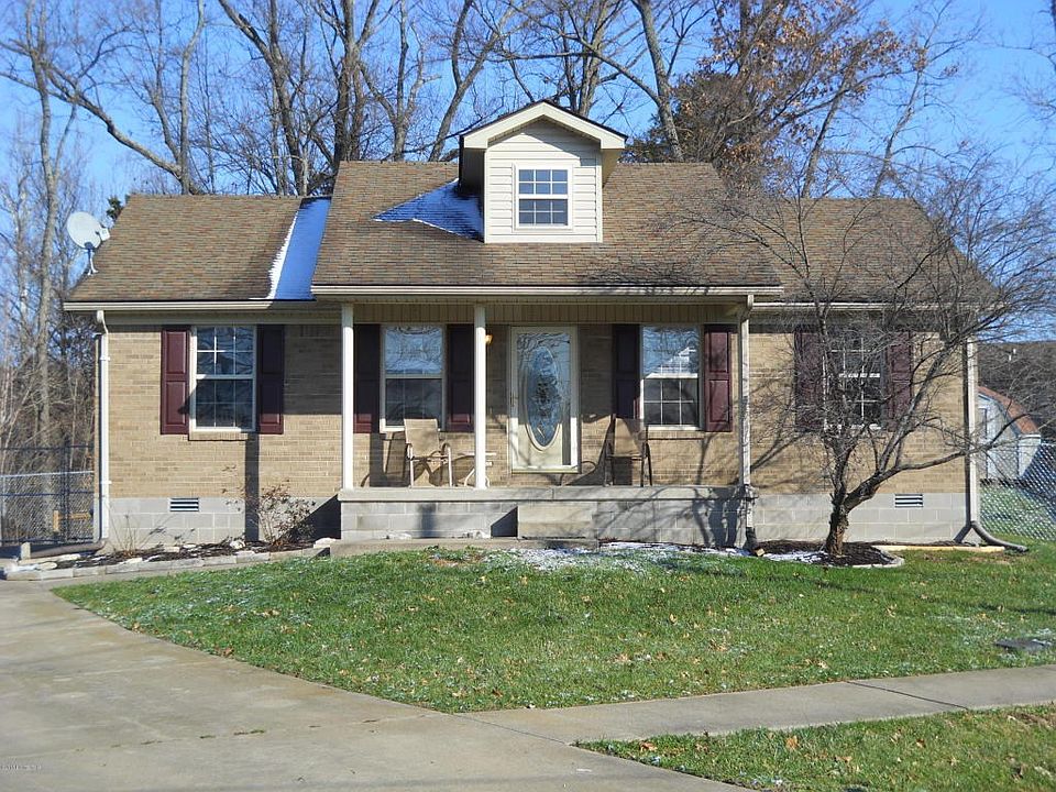 01 110 Bertram Court