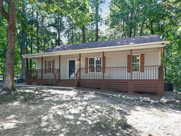 108 Clark Ct, Youngsville, NC 27596