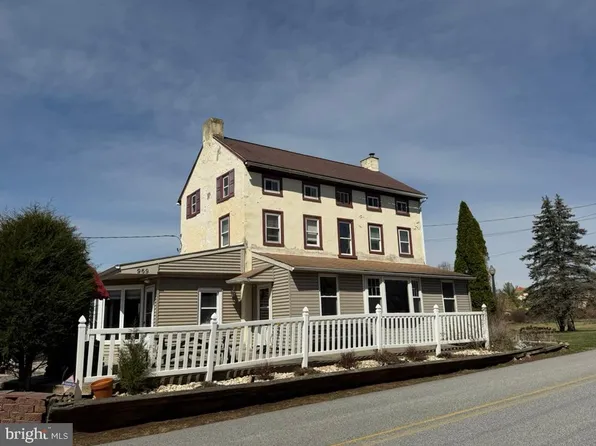 969 N Grange Ave, Collegeville, PA 19426