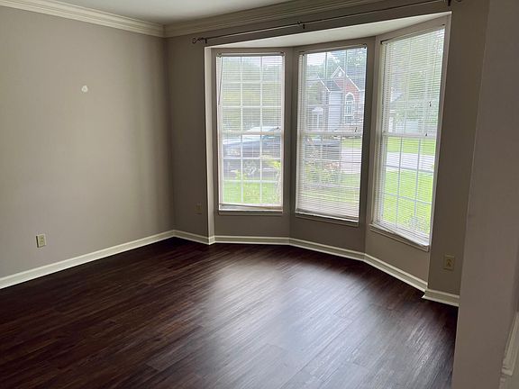 4th image of 3213 Carmel Bay Dr