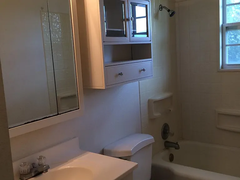 1504 Hamilton St — Photo 20
