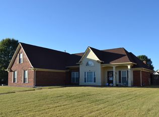 8236 Spoon Hollow Cv, Memphis, TN 38125