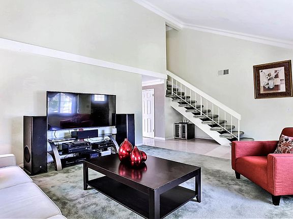 3rd image of 4219 Monet Cir