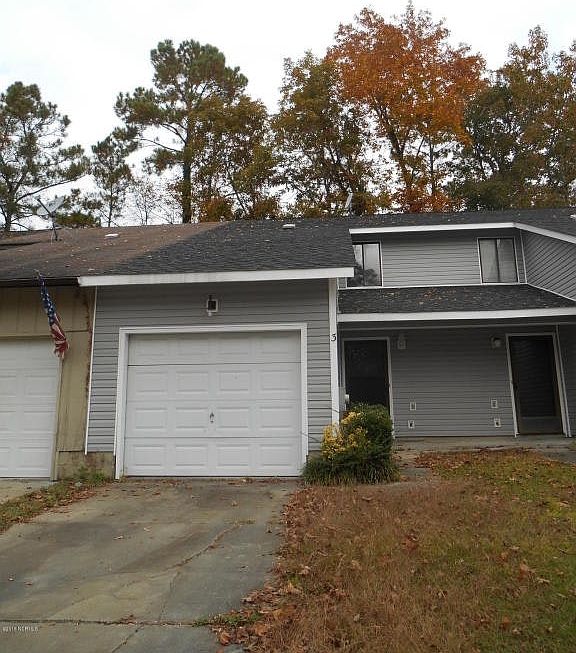 1st image of 3 S Onsville Pl