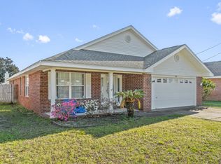 767 Pearl Sand Dr, Mary Esther, FL 32569