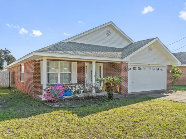 767 Pearl Sand Dr, Mary Esther, FL 32569