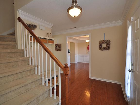 3rd image of 7342 Jenkins Creek Dr