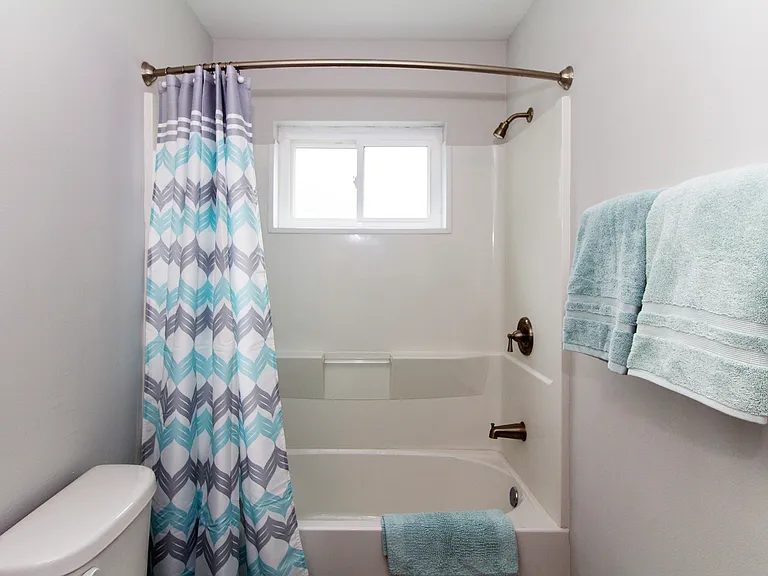Bath_8467