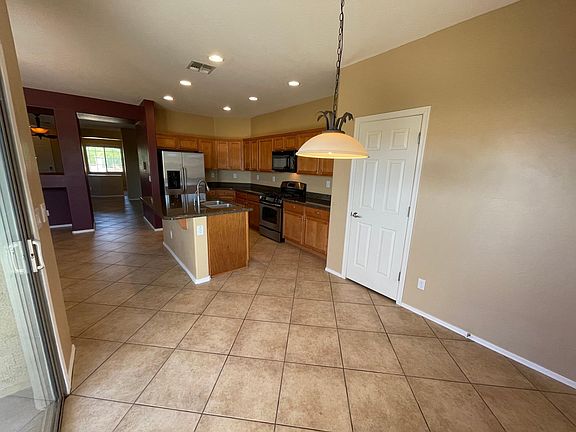 5th image of 3837 W Desert Creek Ln