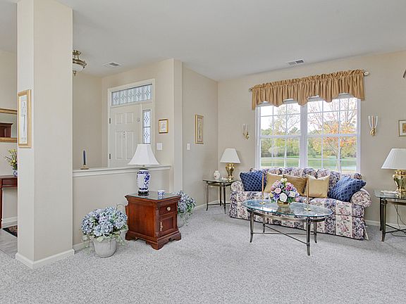 2nd image of 141 Southampton Dr