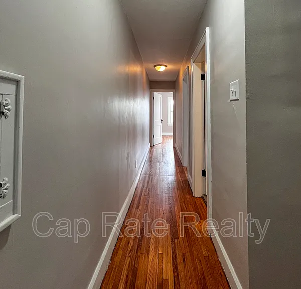 506 Thurman Ave — Photo 8