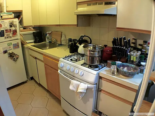 Rented by Sovereign Associates | media 19