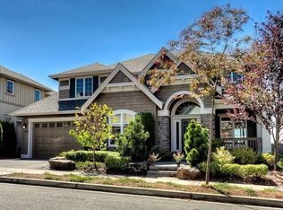 2425 NE Davis Loop, Issaquah, WA 98029