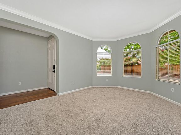 5th image of 12428 Pawcatuck Way