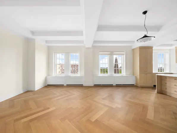 360 Central Park West image 1 of 17