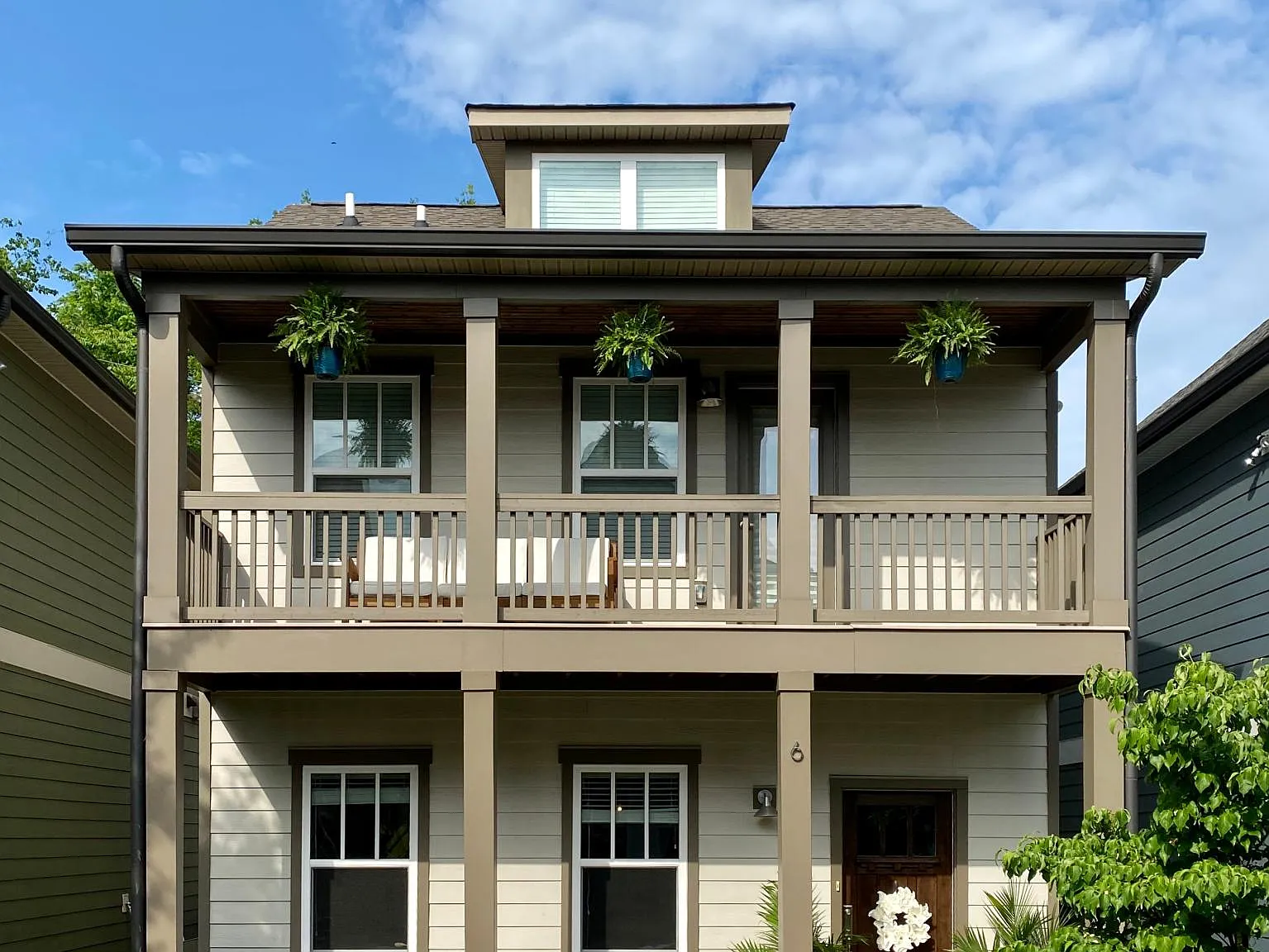 710 Buchanan St — Photo 1