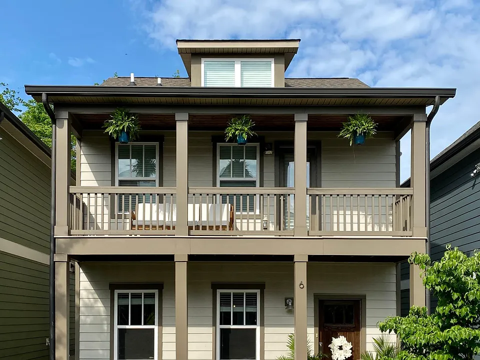 710 Buchanan St
