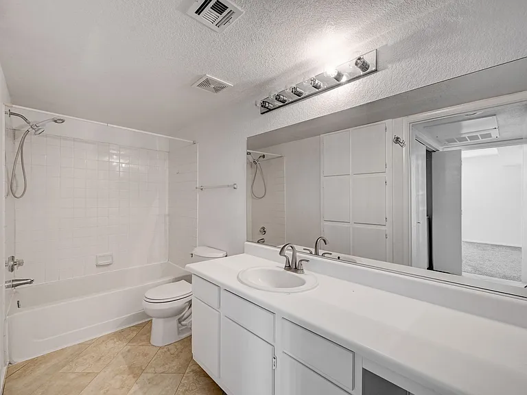8101 W Flamingo Rd #1017-BLD3 — Photo 20