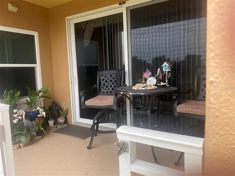 60 Surfview Dr #121 — Photo 7