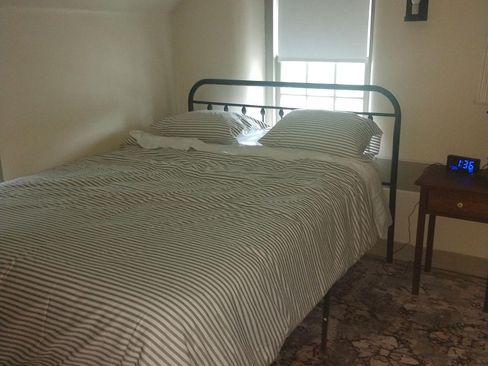 1807 Apple Tree Ln, Bethlehem, PA 18015 Zillow